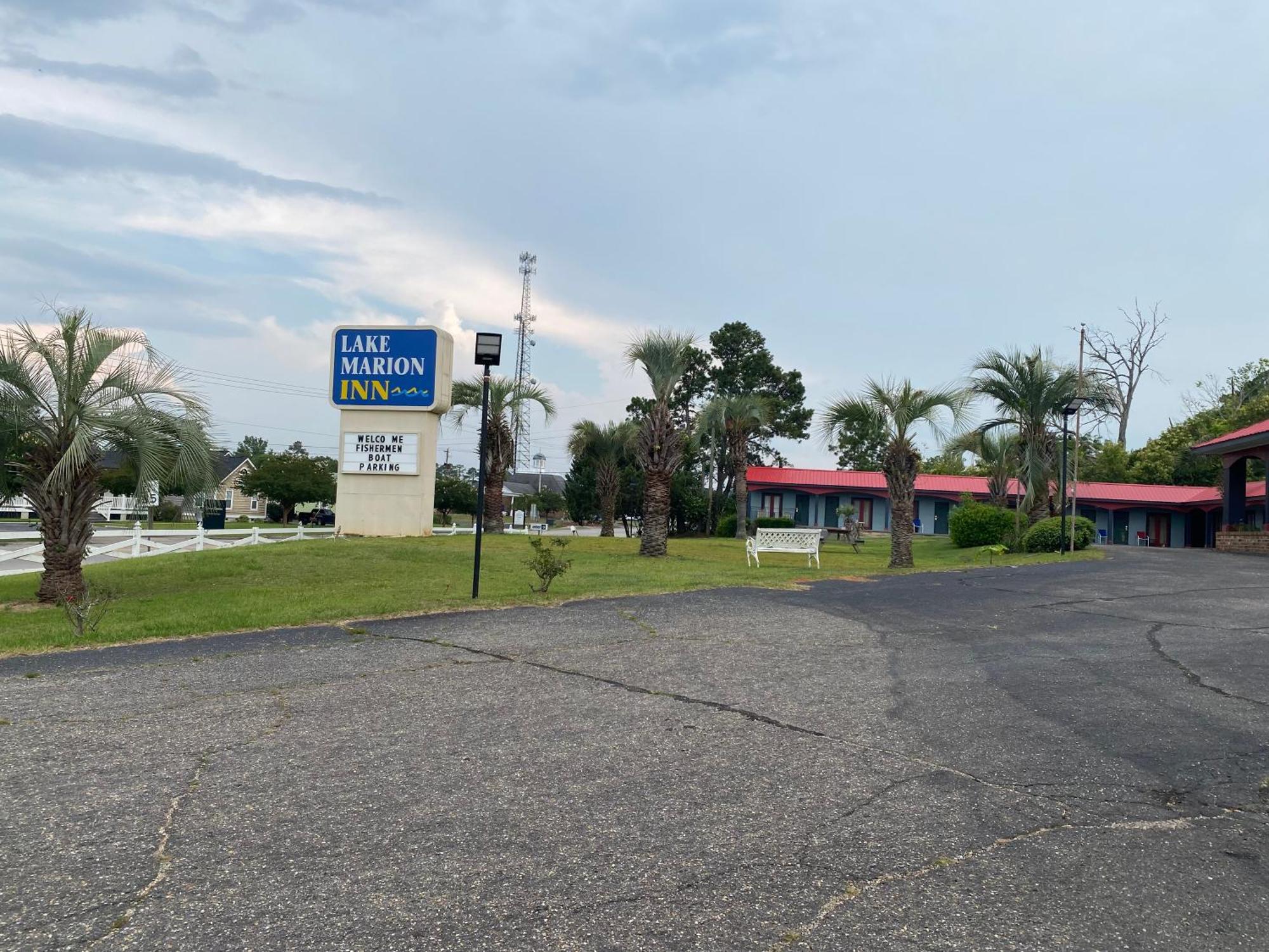 Lake Marion Inn サンティー エクステリア 写真